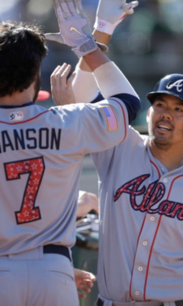 Suzuki hits 2nd HR in 12th, Braves finish sweep of A's (Jul 02, 2017)